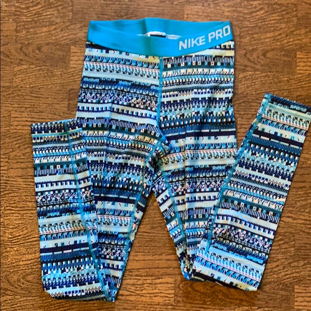 Nike leggings